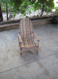 01 Fauteuil Vide